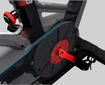 Vélo d'intérieur Life Fitness IC6 - Guidon et selle réglables - Affichage numérique - Porte-bidons