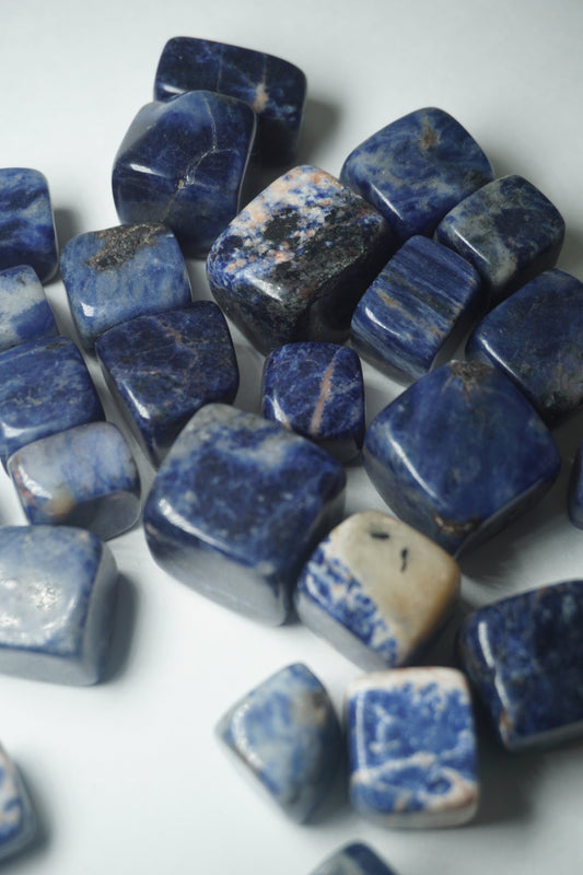 sodalite crystal cube